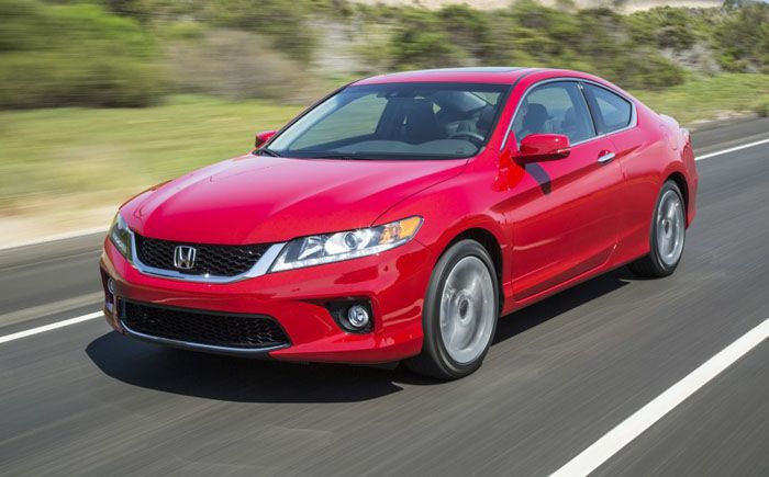 Кризис мечте не помеха: 15 самых быстрых и недорогих авто