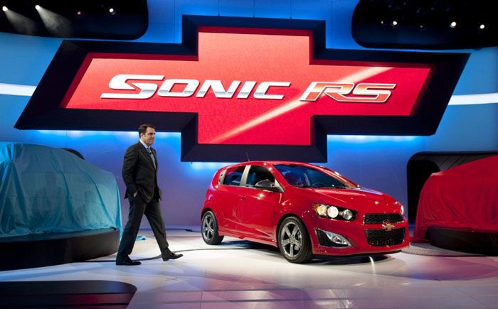 Кризис мечте не помеха: 15 самых быстрых и недорогих авто