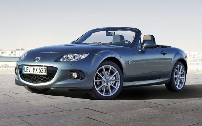 Кризис мечте не помеха: 15 самых быстрых и недорогих авто