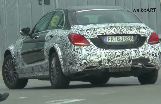 Шпионы рассекретили новый Mercedes: эффектные фото и видео