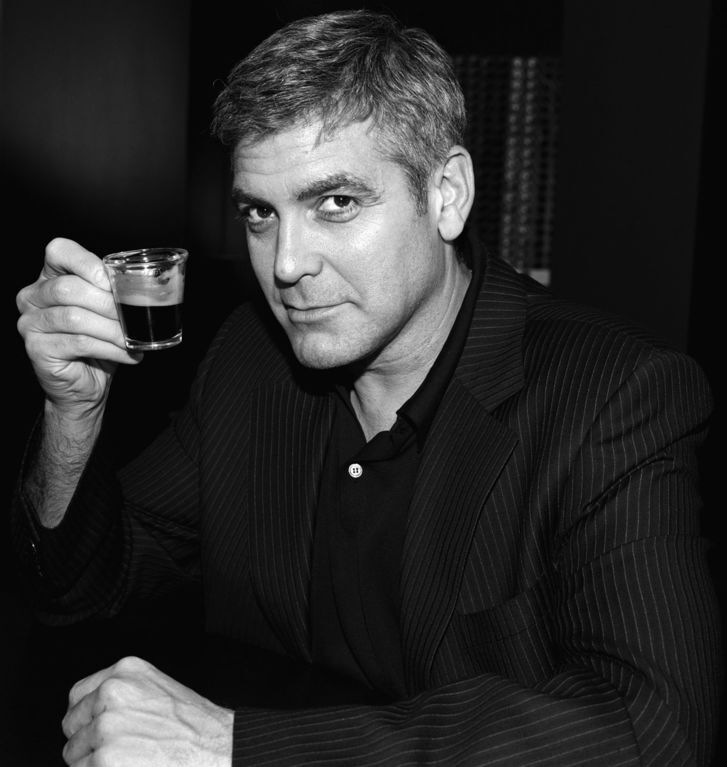 Кудрявый Джордж Клуни в молодости: в сети появились раритетные снимки актера