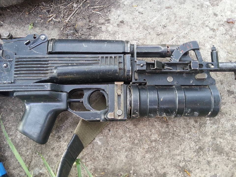Це не перші диверсанти: журналіст опублікував фото зброї убитих російських спецназівців