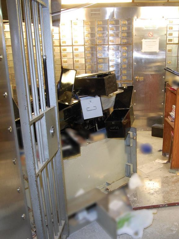 В Британии задержана банда пенсионеров, которая грабила ювелирки