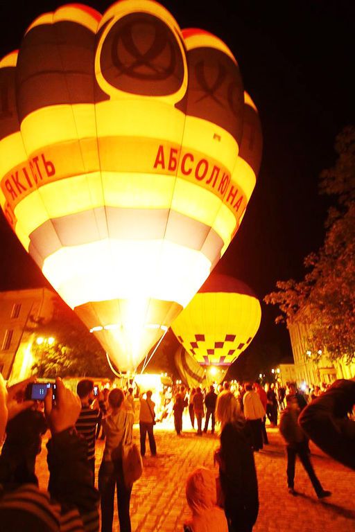 В Каменце-Подольском состоялся международный фестиваль воздушных шаров "Кубок Подолья"