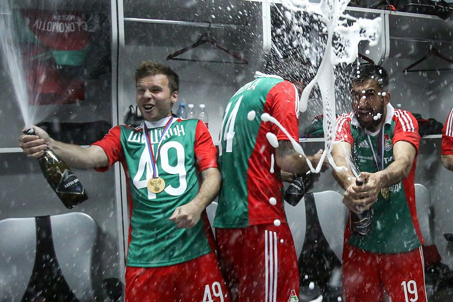 Президент "Локомотива" переплюнула Суркиса на праздновании победы в Кубке: яркие фото