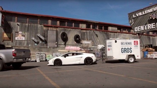 Сеть покорило видео с доставкой стройматериалов на Lamborghini