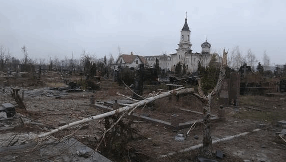 Донецк до и после войны: фотографии того, что осталось от цветущего города