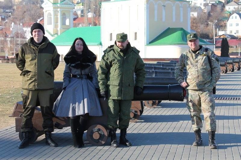 В сети показали погибшую вместе с ним пресс-секретаря террориста Мозгового