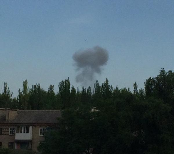 В Донецке прогремел мощный взрыв: фотофакт