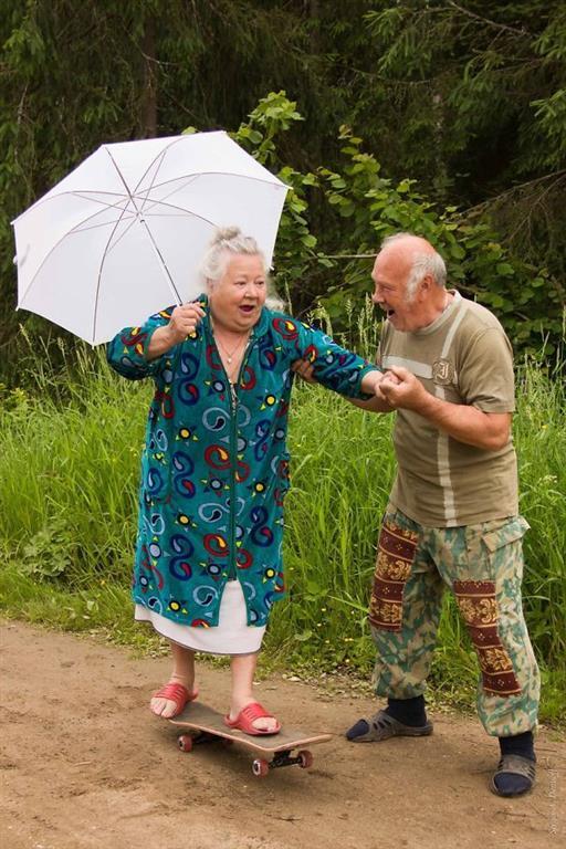 20 пожилых пар, которые любят подурачиться