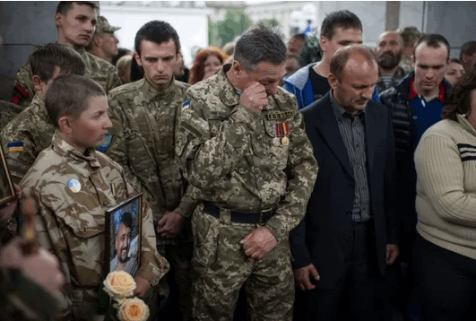 На Майдане попрощались с бойцом "Айдара" с позывным "Черный"