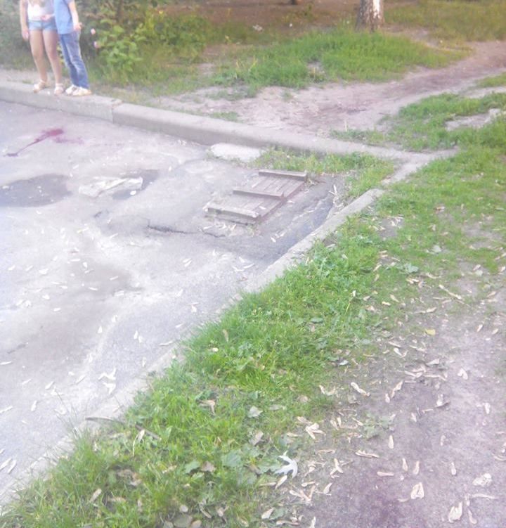 В Киеве на глазах у детей "бычки" устроили побоище
