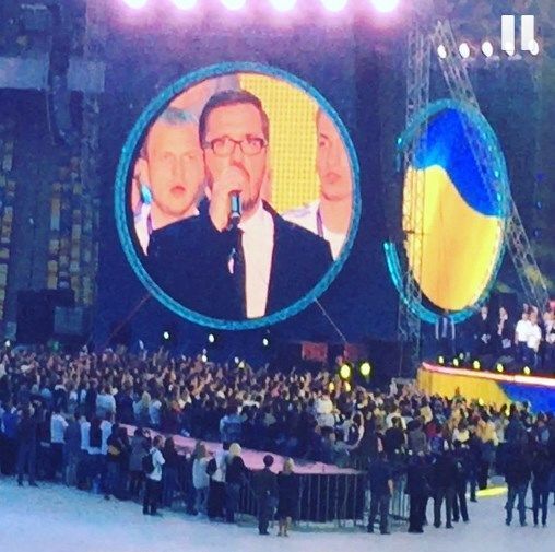 Появились яркие фото и видео эффектного празднования "Динамо"