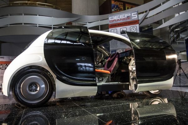 Это нечто. В США представили автомобиль в форме яйца: фото новинки