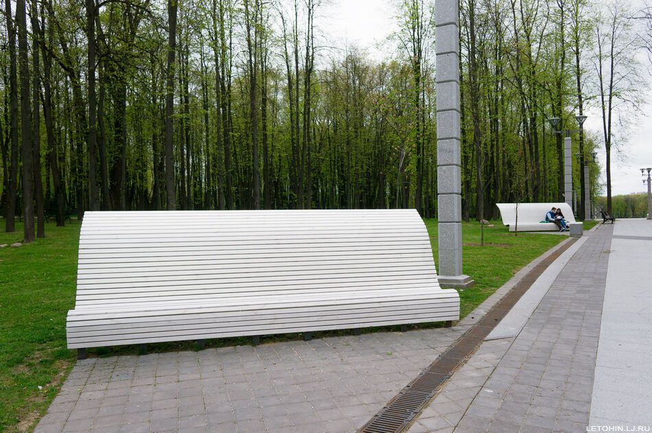 Потрясающий парк Рике в Тбилиси