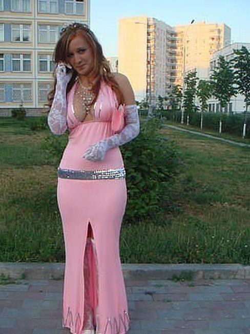 Прощай, школа: самые ужасные платья на выпускной
