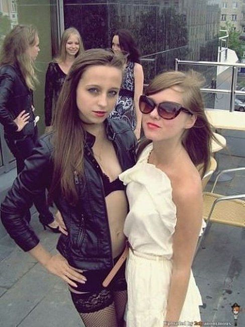 Прощай, школа: самые ужасные платья на выпускной