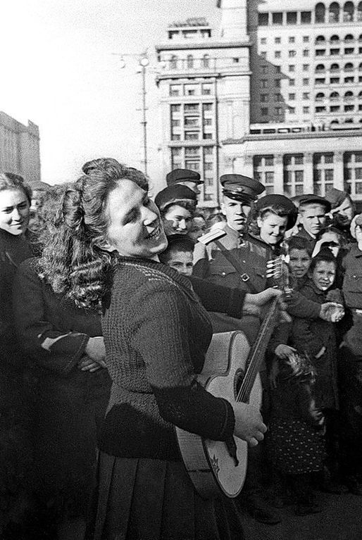 70 лет назад: как проходил День Победы на Красной Площади в 1945 году