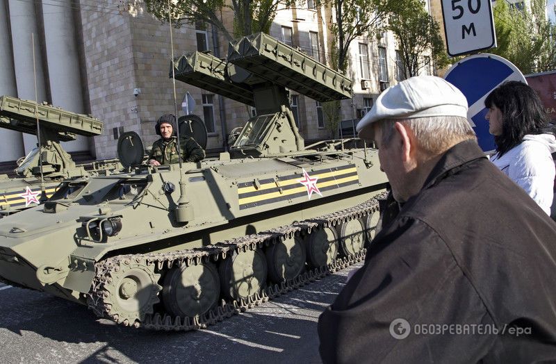 Как оккупированный Донецк готовится к параду: опубликованы фото и видео
