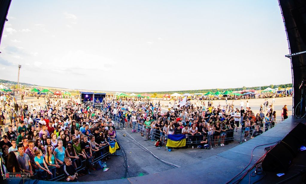 В Украине пройдет музыкальный фестиваль "Файне Мiсто": 3 дня музыки, солнца и веселья