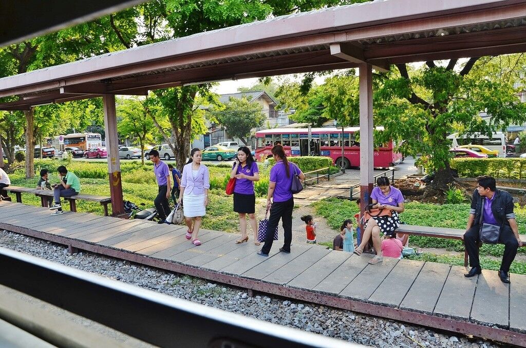 Туристическая экзотика железных дорог Таиланда