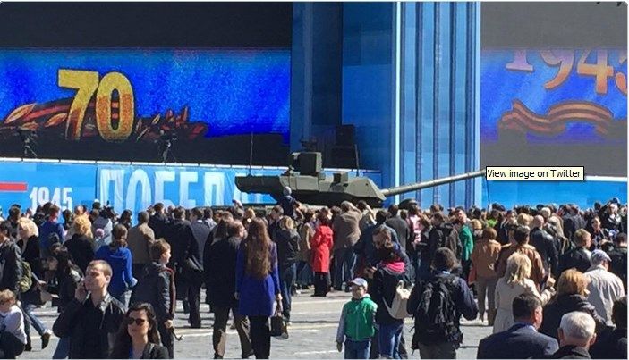 Во время репетиции путинского парада заглох новенький танк