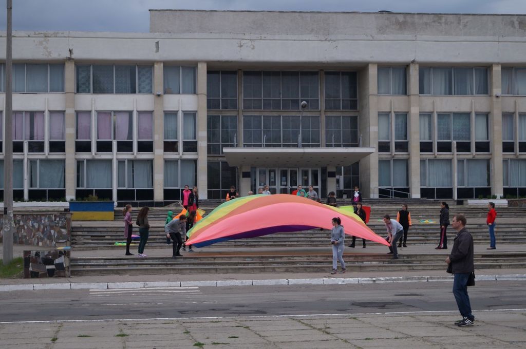 На Луганщине репетицию к 9 мая приняли за подготовку к гей-параду