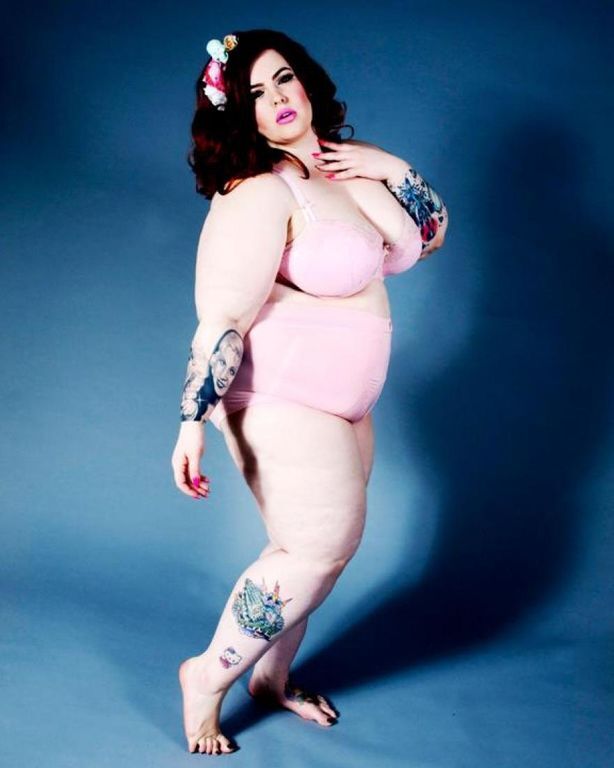 155-килограммовая модель Тесс Холлидей рассказала, как подготовить тело к сезону бикини