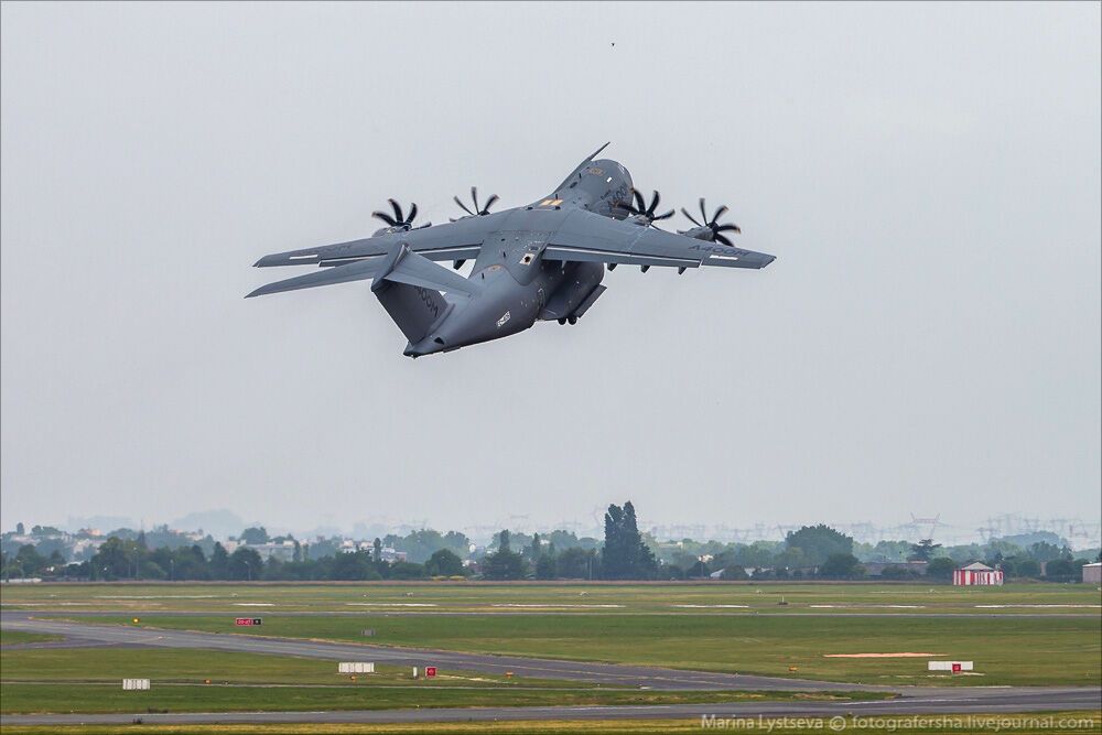 Paris Air Show 2015, день первый