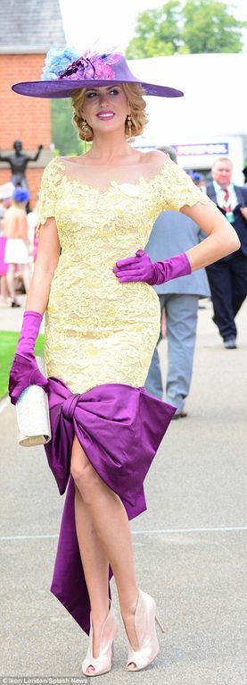 На заметку Кате Осадчей: потрясающие шляпки, в которых британки ходят на скачки