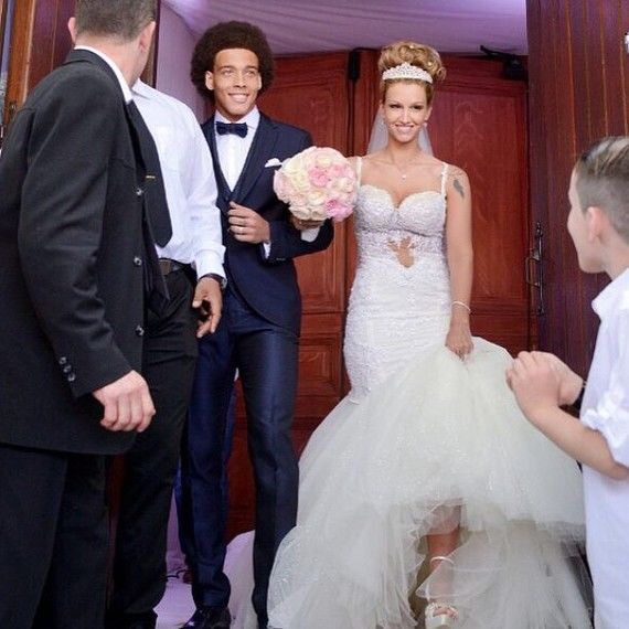 Чемпион России женился на супермодели: яркие свадебные фото