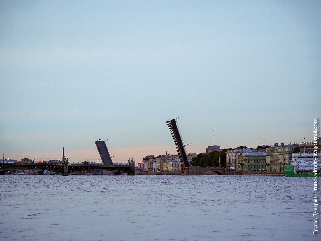 Невероятная красота белых ночей в Санкт-Петербурге