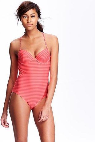 Топ самых модных слитных купальников лета-2015 для девушек всех форм и размеров