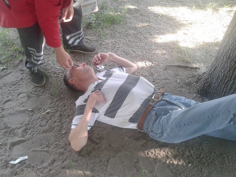 У Києві знайшли непритомного чоловіка: фото для впізнання
