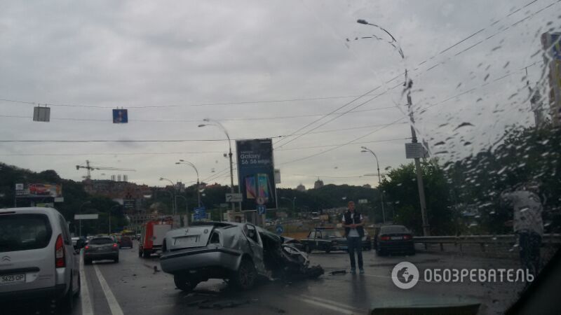 ДТП на мосту Патона в Киеве устроила иномарка с номерами Минобороны – СМИ