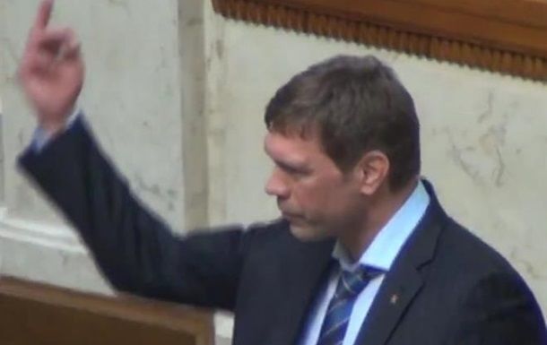 600 лет назад родился главный неприличный жест: потрясающая история "среднего пальца"