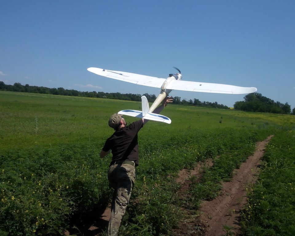В сети показали особенности украинской авиаразведки: фоторепортаж