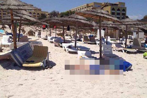 Расстрел туристов в Тунисе: подробности теракта, фото и видео 