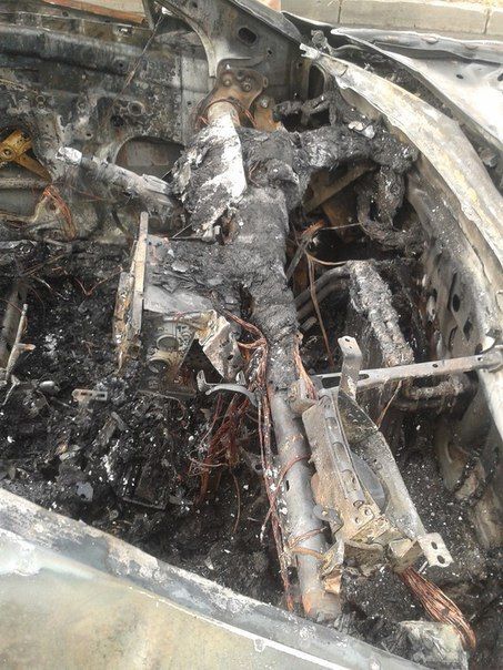 У Луцьку вибухнув автомобіль: постраждав водій. Опубліковані фото