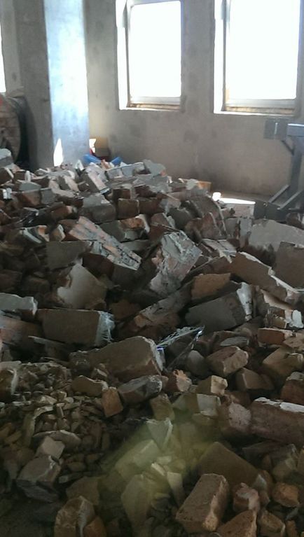 В Киеве добились демонтажа лишних этажей церковного новостроя