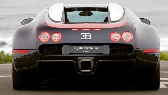 Это шокирует: 8 малоизвестных фактов о Bugatti Veyron