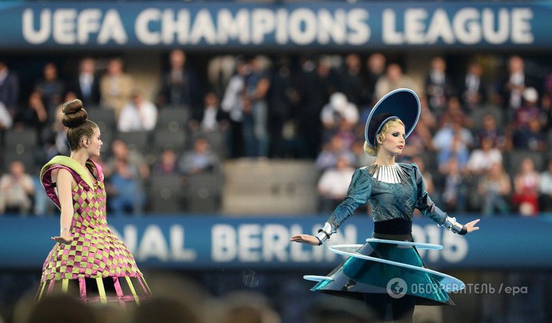 Ювентус – Барселона: яркие фото церемонии открытия финала Лиги чемпионов