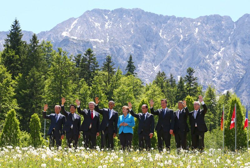На заздрість Путіну! Учасники G7 зробили "сімейне фото"