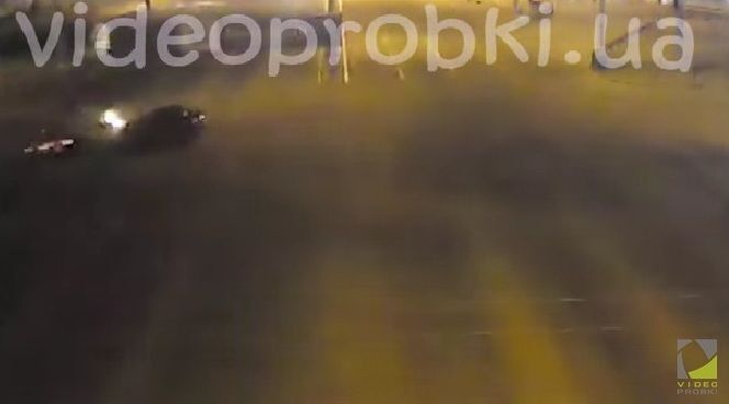 Масштабное ДТП с милицейским патрулем в Киеве: появилось видео столкновения