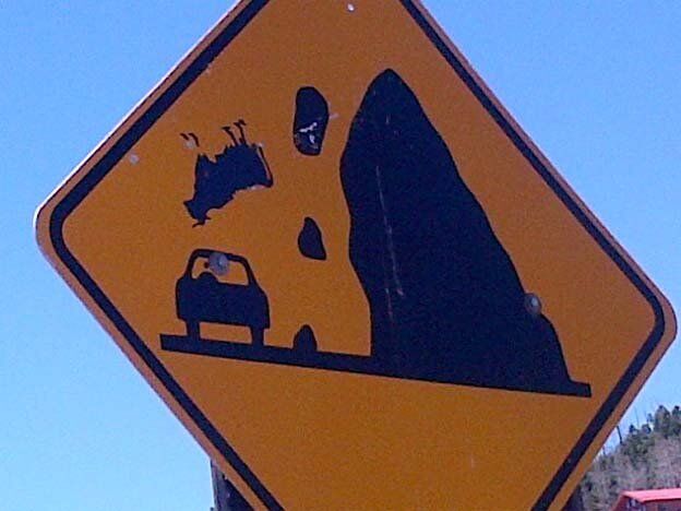 Самые необычные дорожные знаки