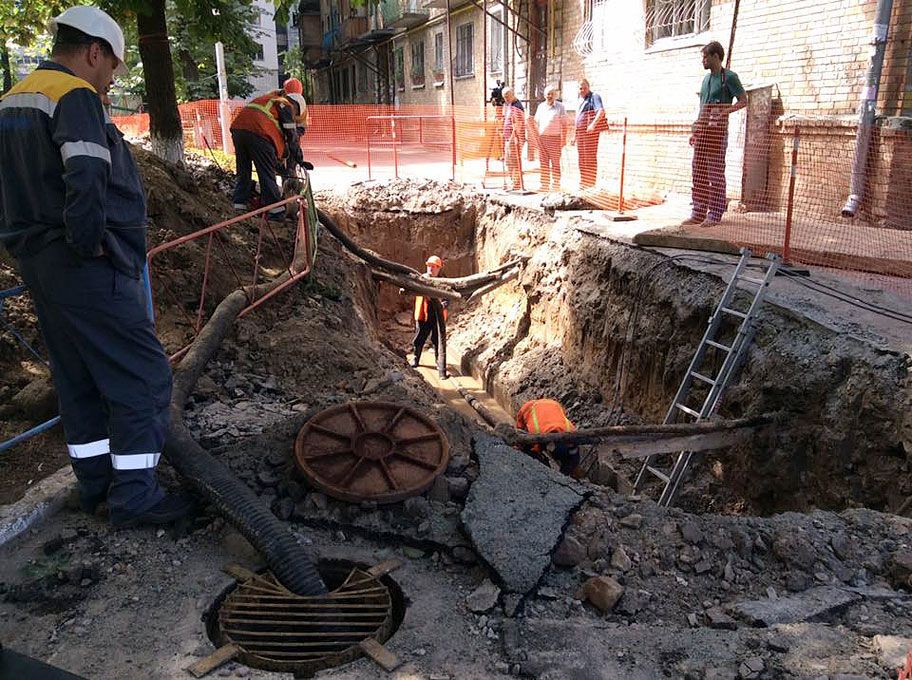 Кличко обурився "продовженою" відсутністю гарячої води в Києві