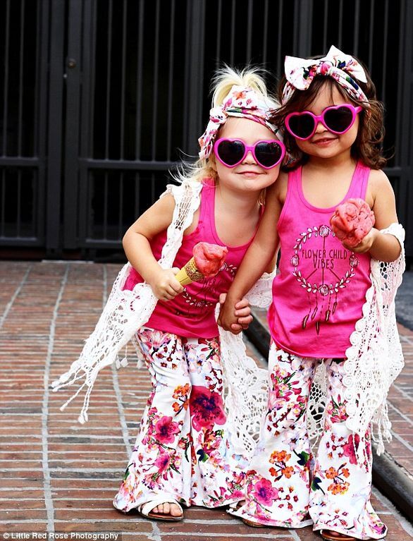 Двухлетние модницы: яркие фото дочек двух лучших подруг взорвали Instagram