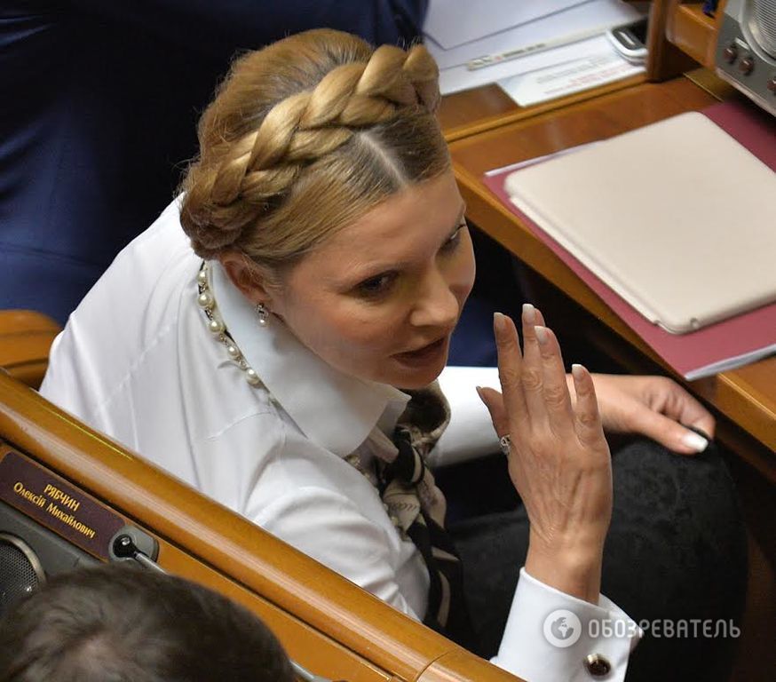 Пикантный момент: на Тимошенко в Раде чуть не разошлась рубашка