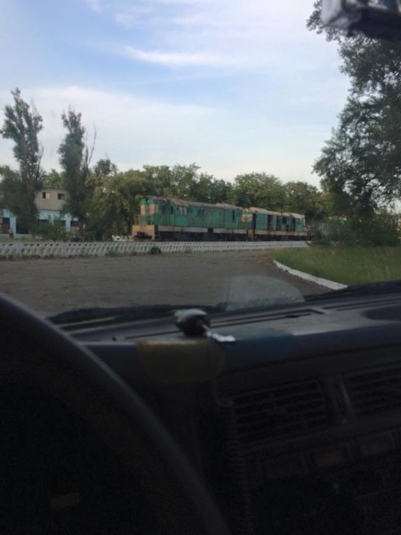 Брат біля воріт. У мережі показали, на що перетворилася Станиця Луганська