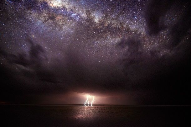 Смотреть, затаив дыхание: опубликованы лучшие астрономические фото 2015 года 